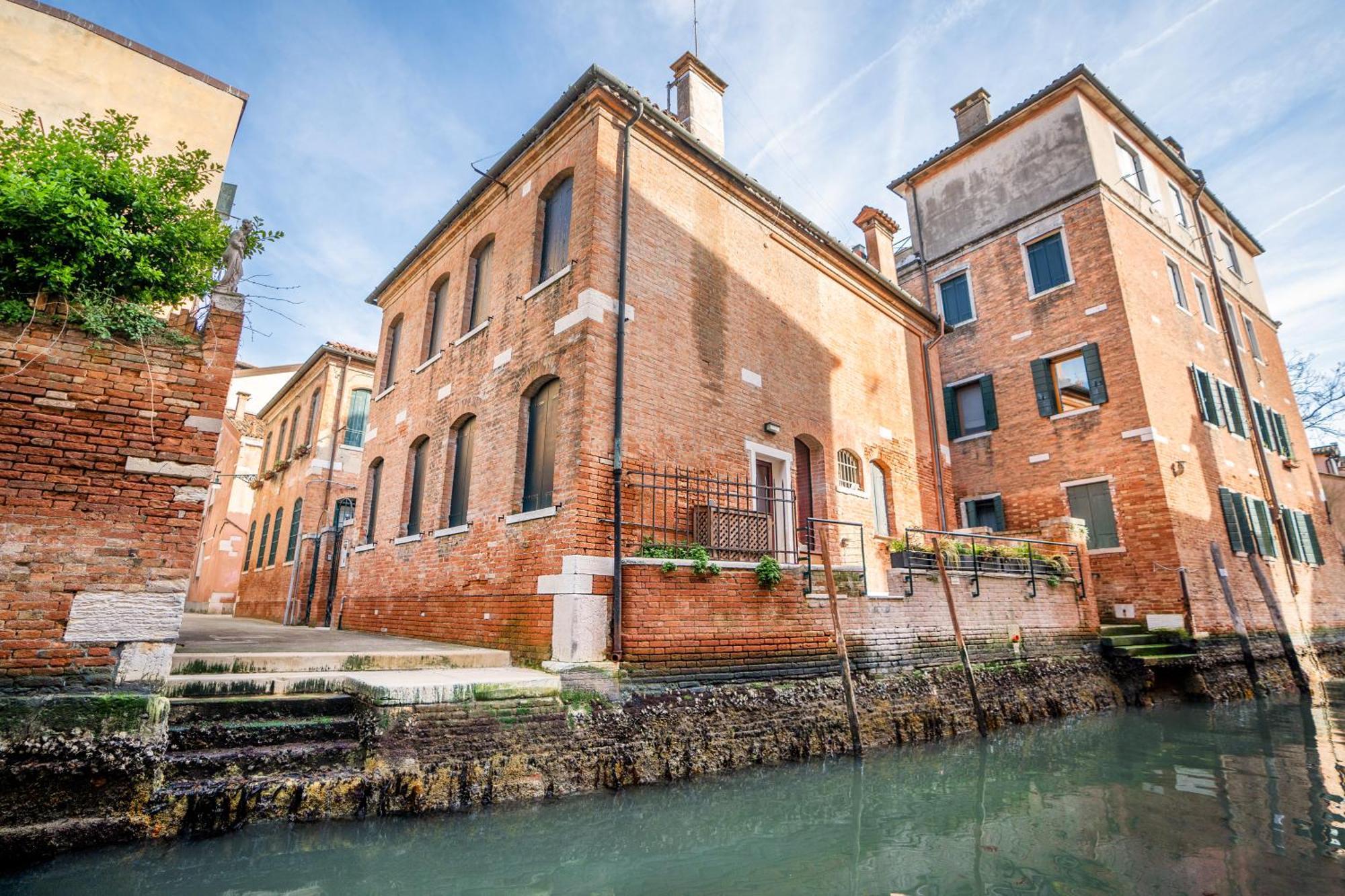 Di Lusso Con Terrazza Sull'acqua Venice